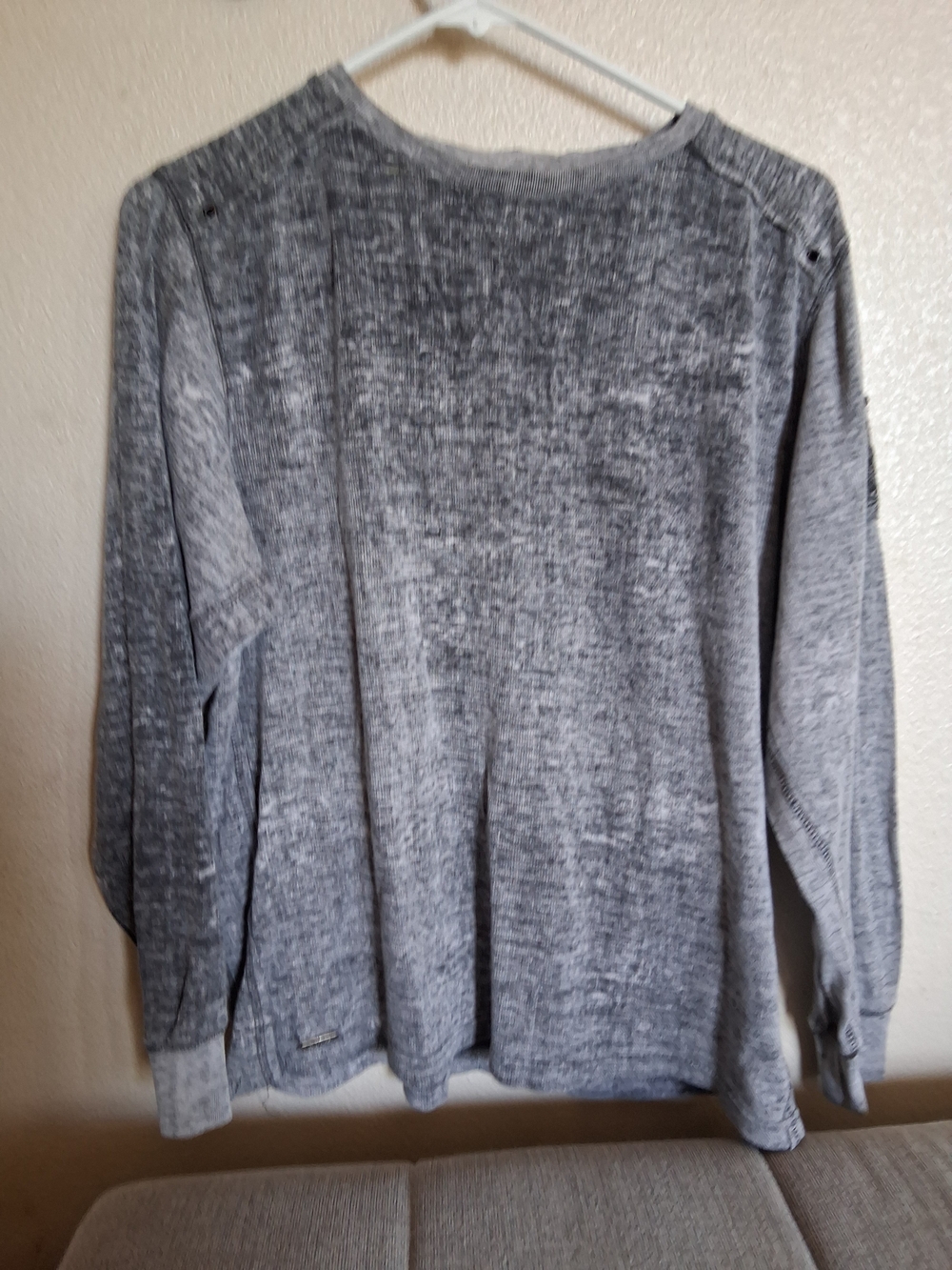 Buckle Men's Long Sleeve Gray Pullover Sz M